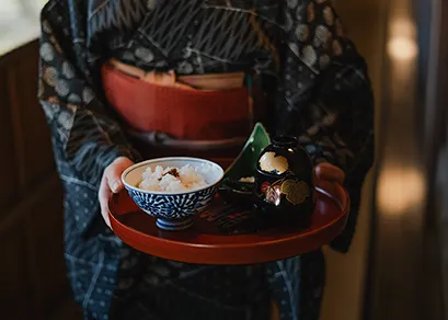 配膳する料理の膳